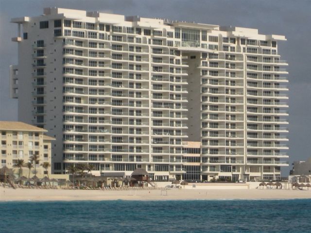 Lahia Cancun Condos Ultra Luxury KM 20 - 2,3, and 4 bedrooms