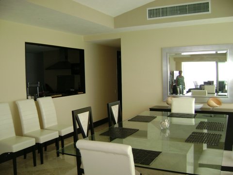 Another view of the extra large great room