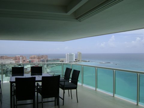 huge 500 square foot oceanfront patio with jacquzzi, and luxury outdoor furniture
