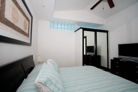 Amazings views of the entire Cancun hotel zone